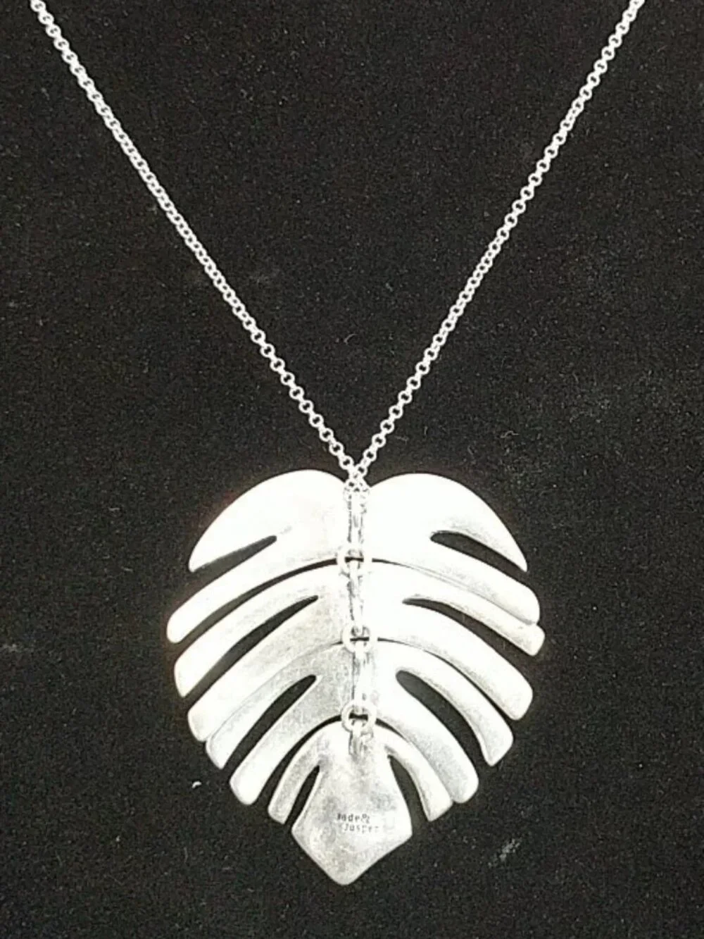 Jade & Jasper Silver Tone Monstera Leaf Pendant Necklace Statement Jewelry